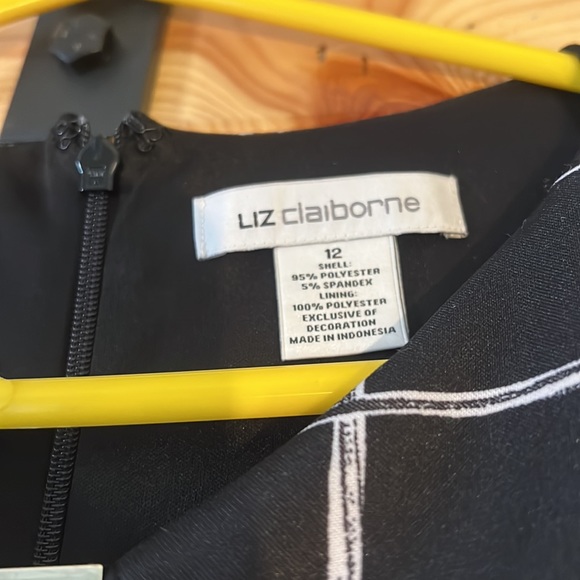 Liz Claiborne Black & White Dress, New w/Tags - Picture 3 of 7